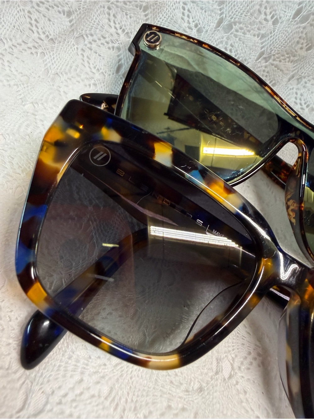 Blenders Tortoiseshell Square Sunglasses - Brown Pattern Frame 2 pairs - Picture 2 of 11